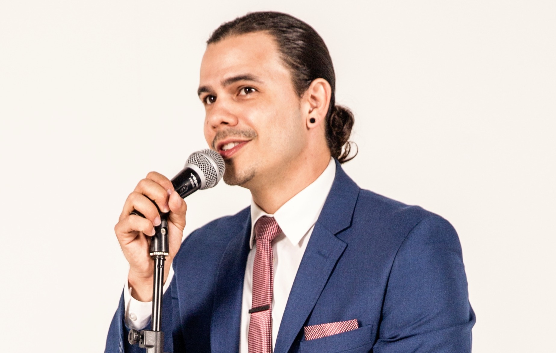 Les Saldez — Wedding MC Sydney